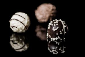 why is black chocolate good for you