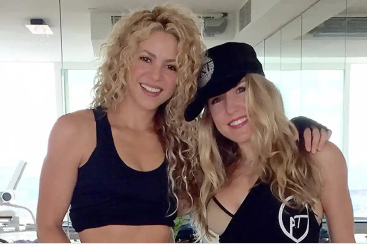 Shakira And Her Trainer Anna Kaiser