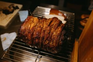 how long does cooked roast beef last in the fridge