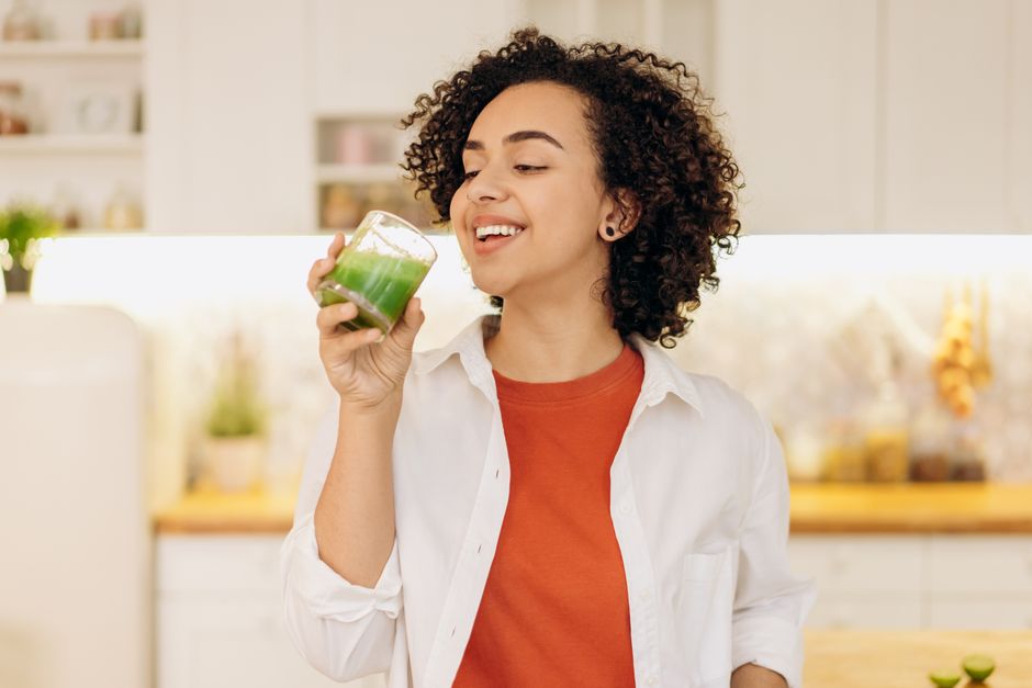 how much protein does a 200 lb woman need daily
