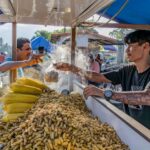 how to eat boiled peanuts