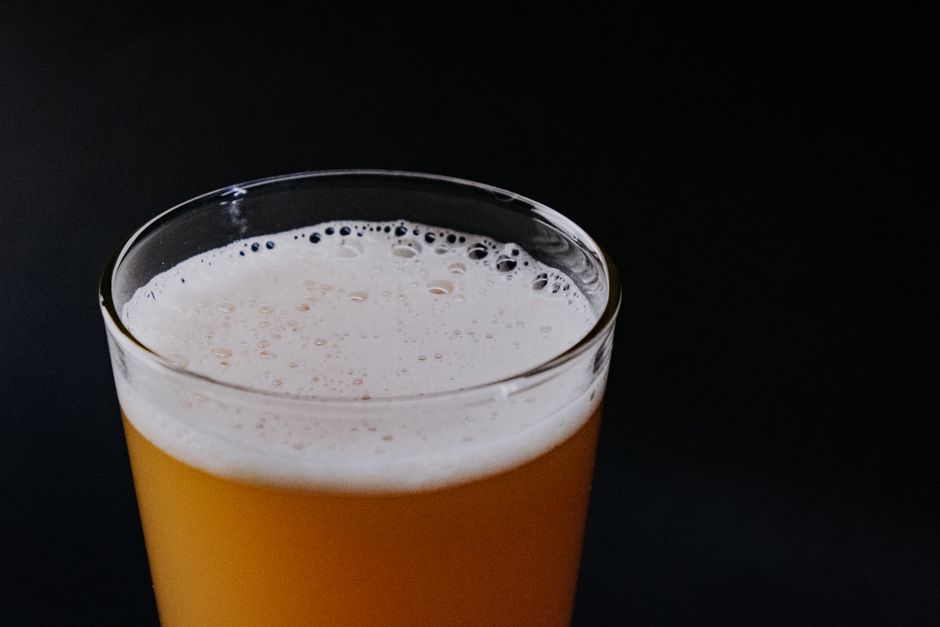 how to make homemade alcohol with yeast and sugar