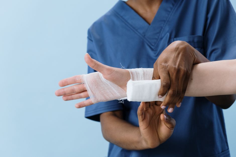 how to make vaseline gauze dressings at home
