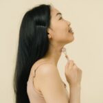 how to put on a neck brace soft and rigid types