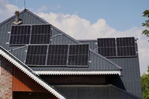 how to reduce roof heat and keep your home cool