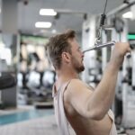 how to relieve latissimus dorsi pain stretches that work