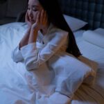 how to stay awake during meetings tips that work