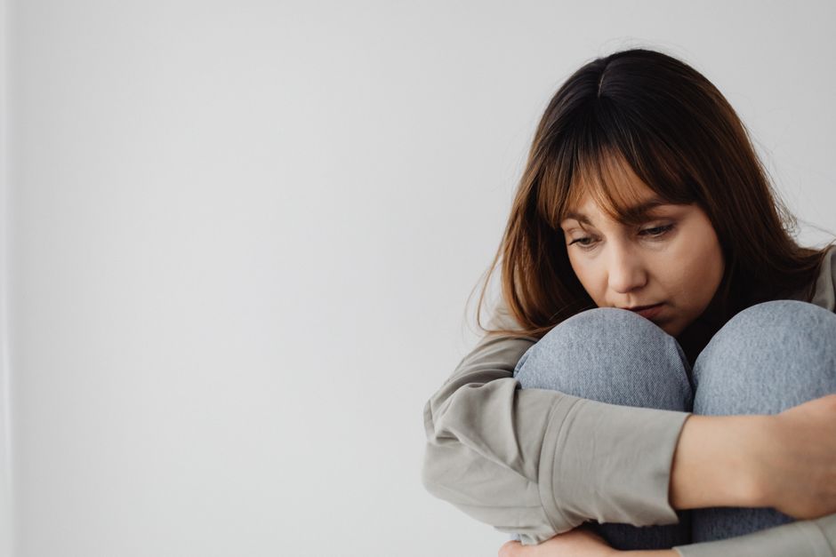 how to stop anxious thoughts from spiraling