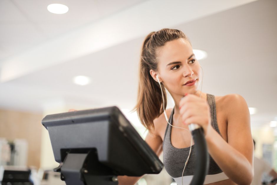 how to work an elliptical