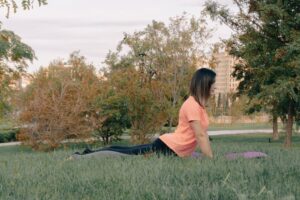 is 18 body fat good for a woman benefits risks