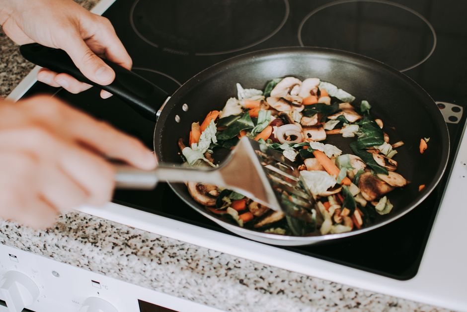 is frying with olive oil healthy