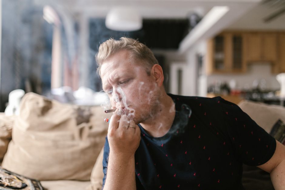smoking cause neuropathy