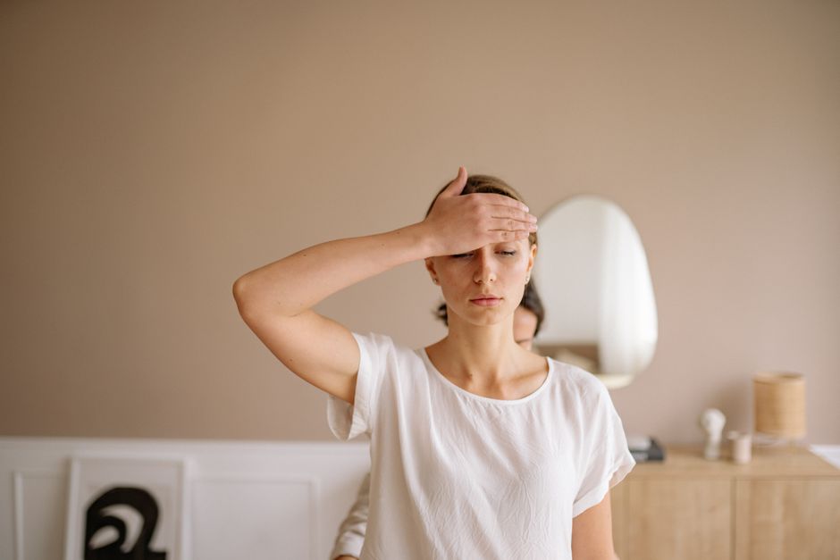 what does mania look like in bipolar disorder