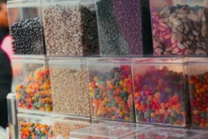 what foods contain trans fats and how to avoid them