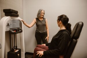 what is lumbar radiculopathy symptoms and treatment