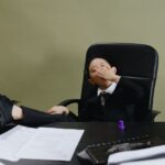 why do we yawn when we are tired
