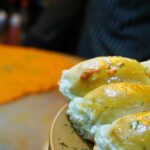 are egg rolls greasy
