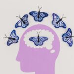 are intrusive thoughts a sign of schizophrenia