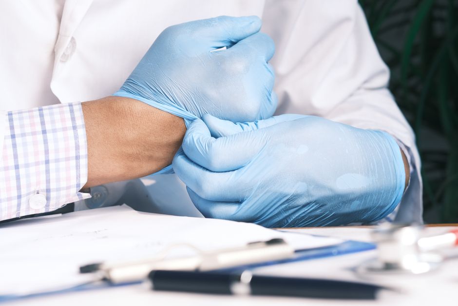 can a hemorrhoid be removed during a colonoscopy