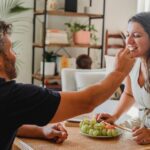 can a man give a woman a yeast infection