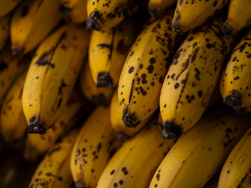 can bananas cause bloating