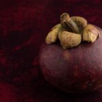 can you eat mangosteen skin benefits and risks