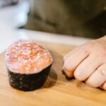 can you eat the skin of salmon