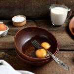 does a double yolk egg mean twins