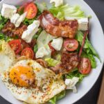 does bacon have carbs