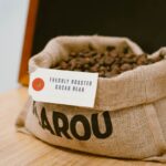 does cacao contain caffeine