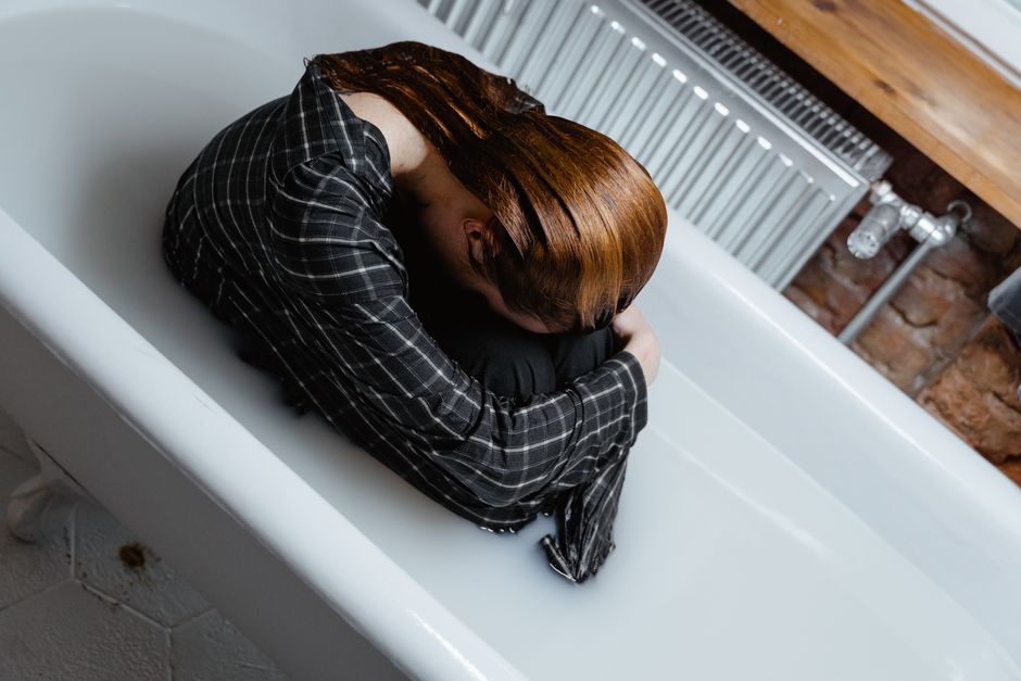 does clonidine cause depression