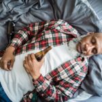 how alcohol affects sleep