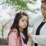 how can i tell if i have lice signs and symptoms