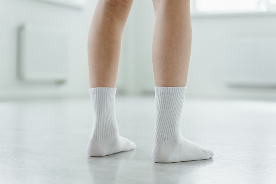 how do pressure socks work