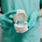 how does a bite plate work in orthodontics
