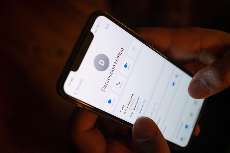 how does technology cause depression and anxiety