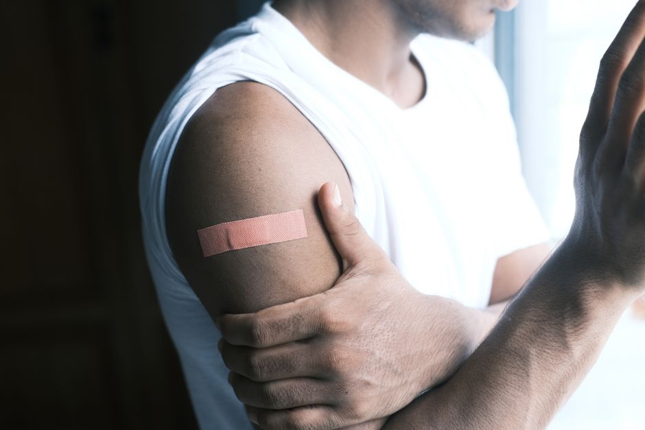 how long should i keep a bandaid on a cut