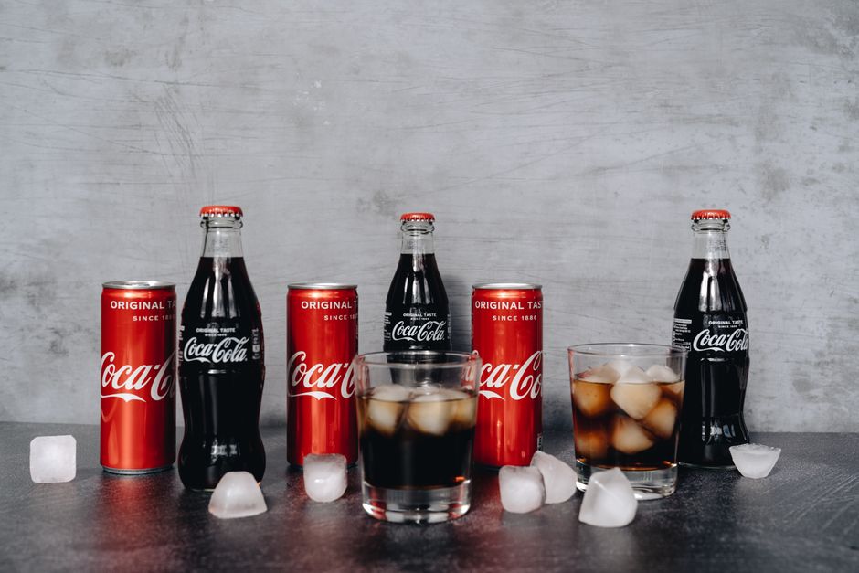 how much caffeine is in a 20 oz coke
