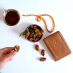 how much iron is in dates and how to absorb more
