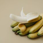 how much sugar does a banana contain