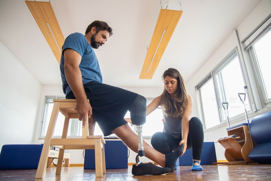 how to become a certified prosthetist orthotist