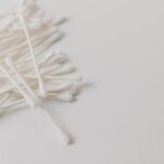 how to clean ears with an ear infection safely