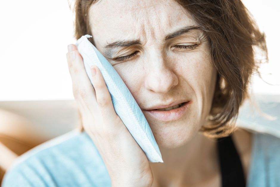how to deal with tooth pain