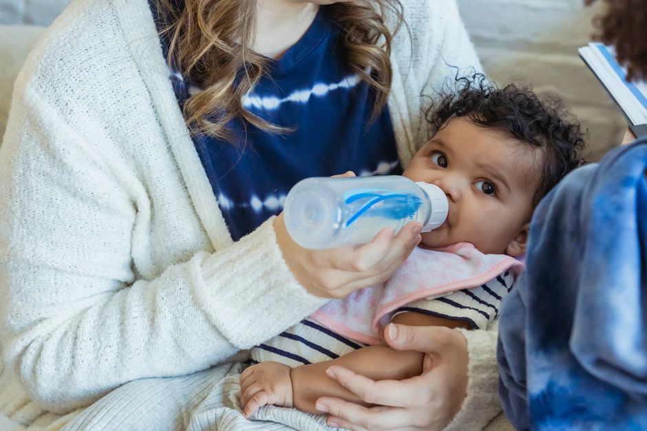 how to dry up your milk supply safely and fast