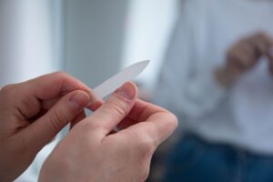 How To File Nails? Guide 3 how to file nails