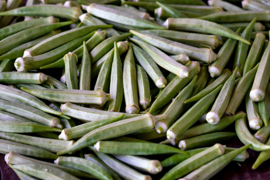 how to freeze fresh okra with or without blanching