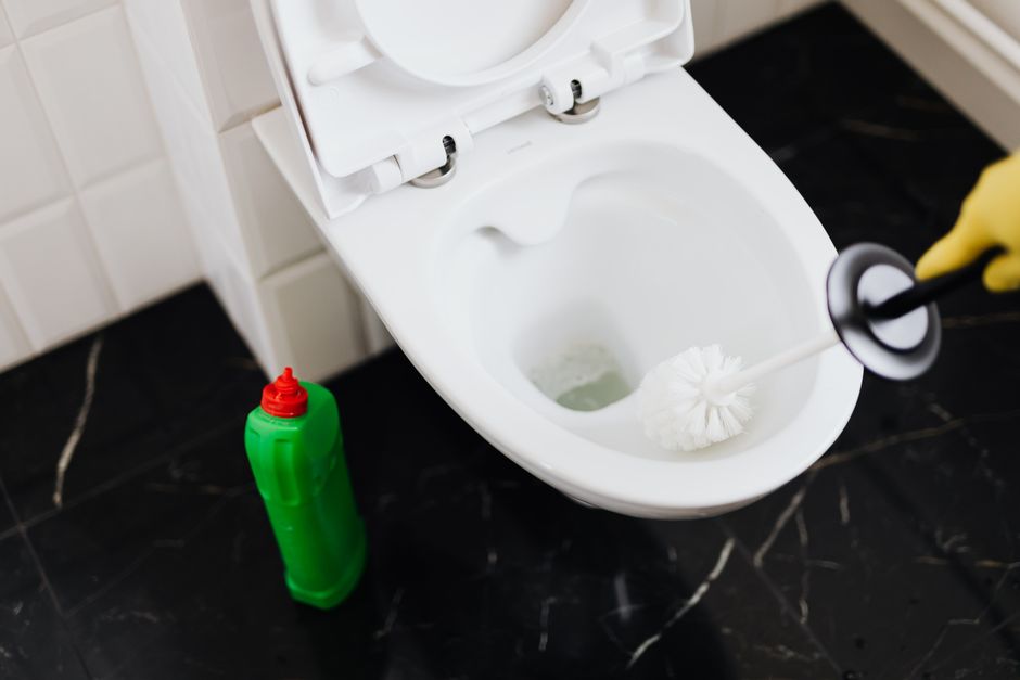 how to get your ear unclogged causes and fixes