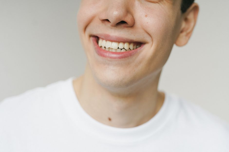 how to keep your teeth white tips that actually work