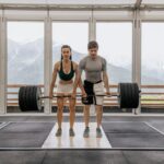 how to lift while cutting without losing muscle