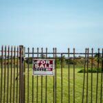 how to make a modified box plot fences and outliers